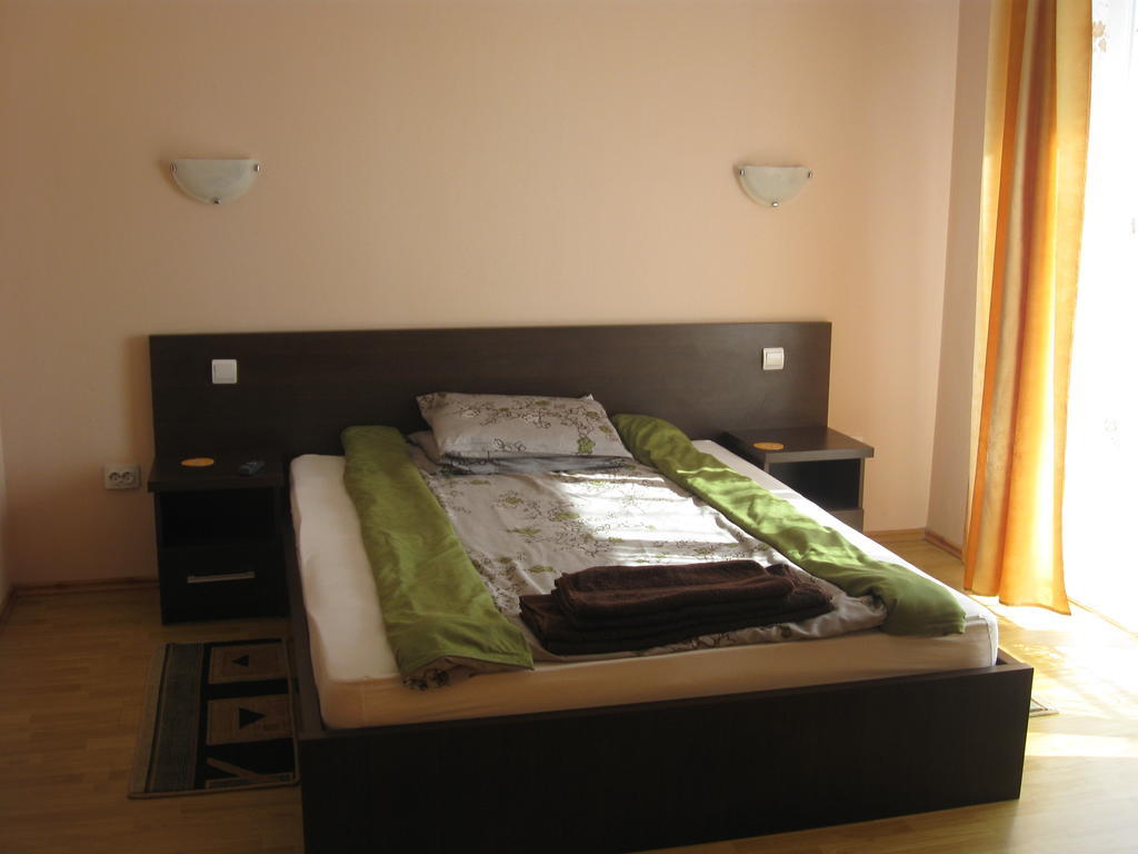 Casa Sidor Hotel Baile Felix Room photo
